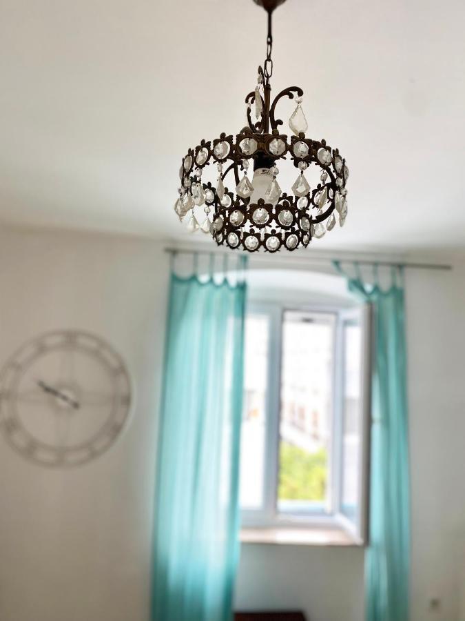 Apartment Evelina Pula Exteriör bild